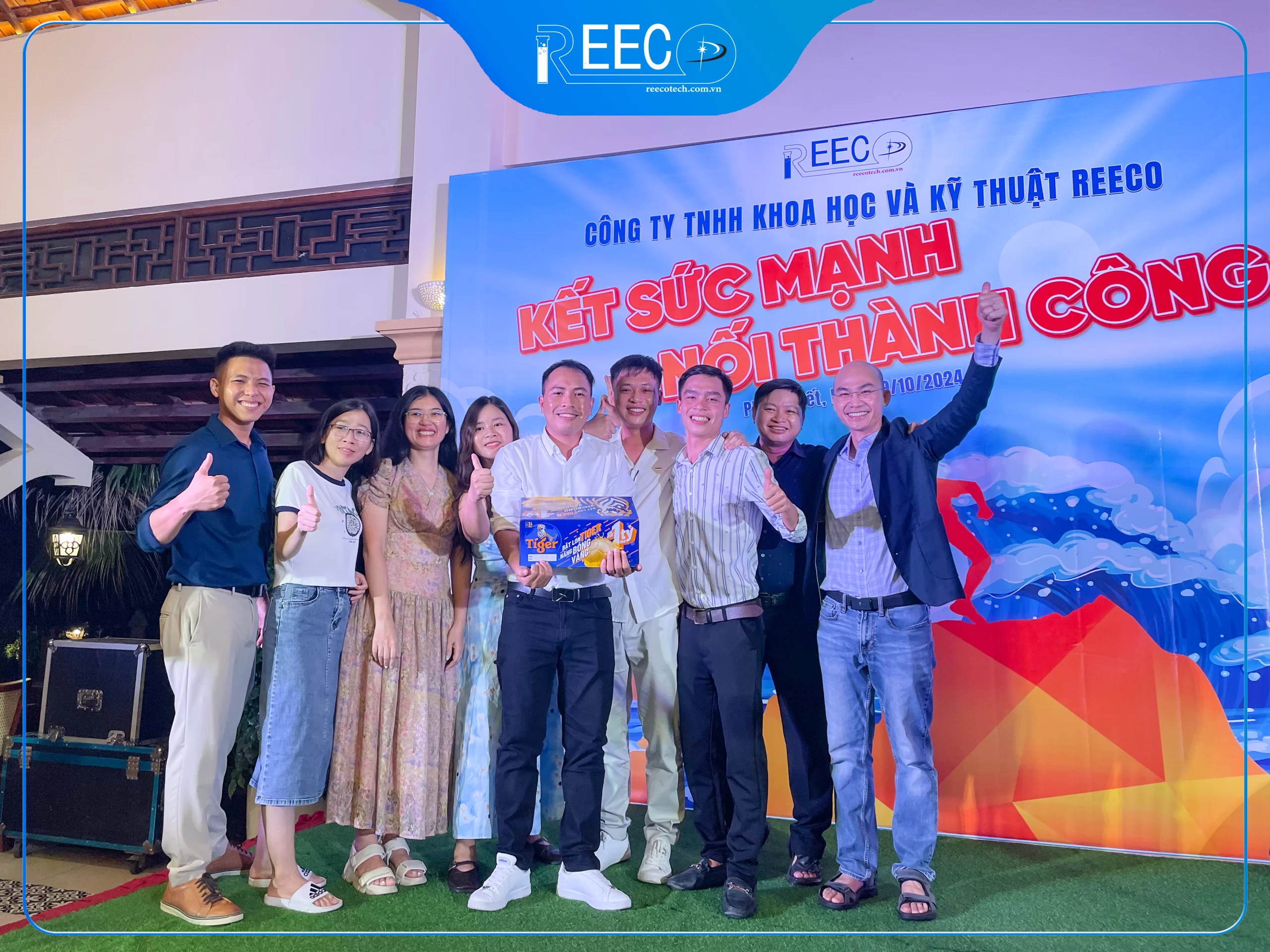 Team "Cờ đỏ" giành giải nhất Team building với tinh thần đồng đội và chiến lược xuất sắc